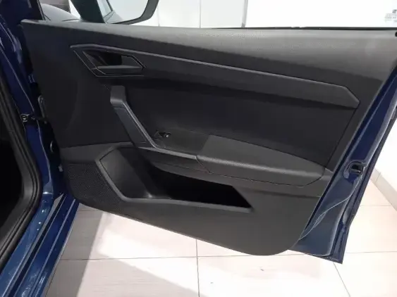 SEAT IBIZA V - voiture d'occasion - Photo 18