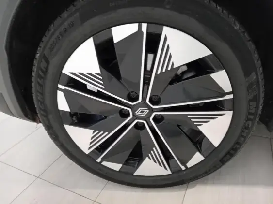 RENAULT SCENIC V ELECTRIQUE - voiture d'occasion - Photo 23