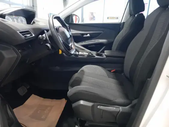 PEUGEOT 3008 II - voiture d'occasion - Photo 17