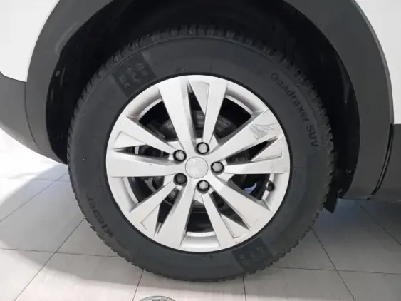 PEUGEOT 3008 II - voiture d'occasion - Photo 23