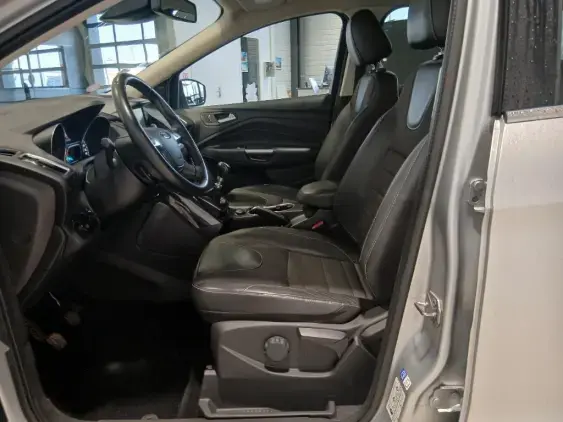 FORD KUGA II - voiture d'occasion - Photo 16