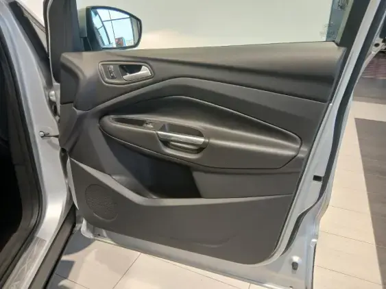 FORD KUGA II - voiture d'occasion - Photo 18