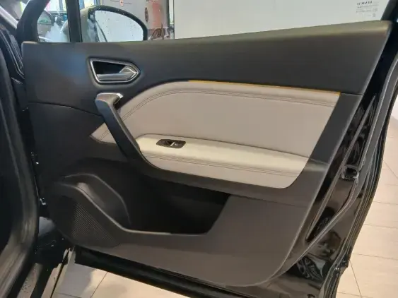 RENAULT CAPTUR II - voiture d'occasion - Photo 18