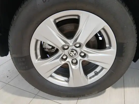 TOYOTA RAV4 V - voiture d'occasion - Photo 20