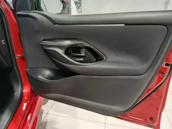 TOYOTA YARIS IV - voiture d'occasion - Photo 17