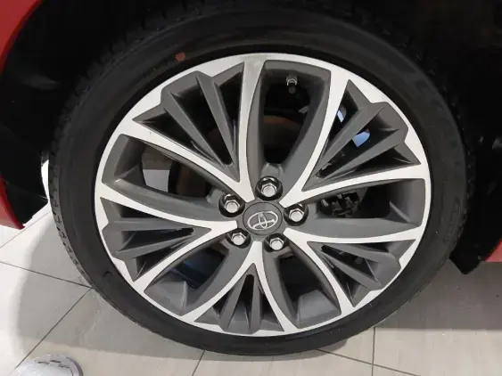 TOYOTA YARIS IV - voiture d'occasion - Photo 21