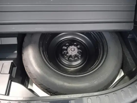 TOYOTA RAV4 V - voiture d'occasion - Photo 16