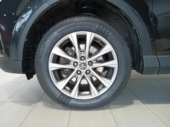 TOYOTA RAV4 V - voiture d'occasion - Photo 21