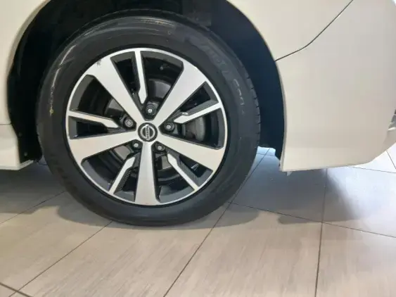 NISSAN LEAF II - voiture d'occasion - Photo 23