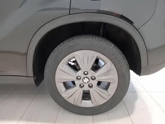 SUZUKI VITARA IV - voiture d'occasion - Photo 23