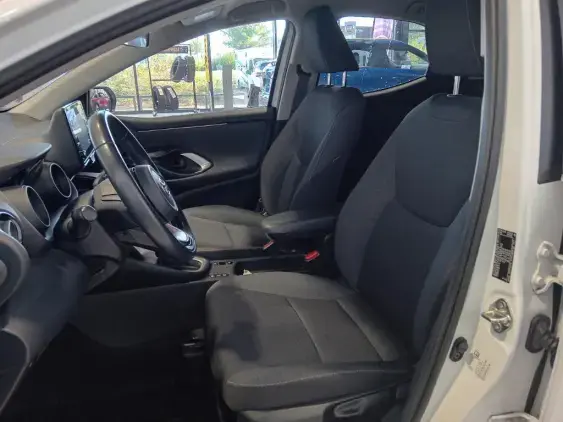 TOYOTA YARIS IV - voiture d'occasion - Photo 17