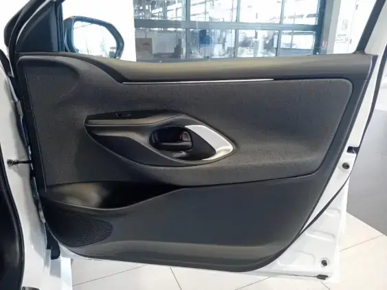 TOYOTA YARIS IV - voiture d'occasion - Photo 19
