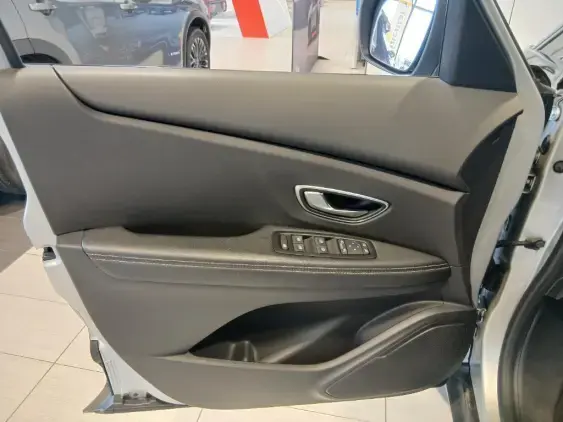 RENAULT SCENIC IV - voiture d'occasion - Photo 18