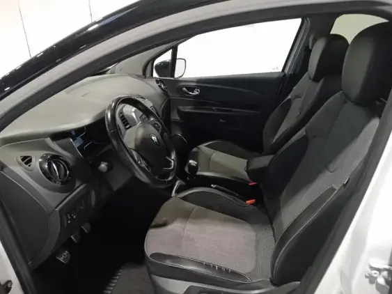 RENAULT CAPTUR - voiture d'occasion - Photo 17