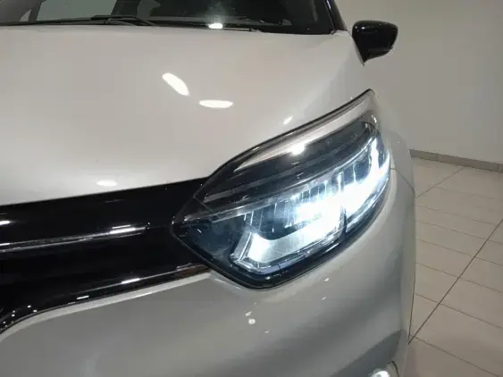 RENAULT CAPTUR - voiture d'occasion - Photo 20