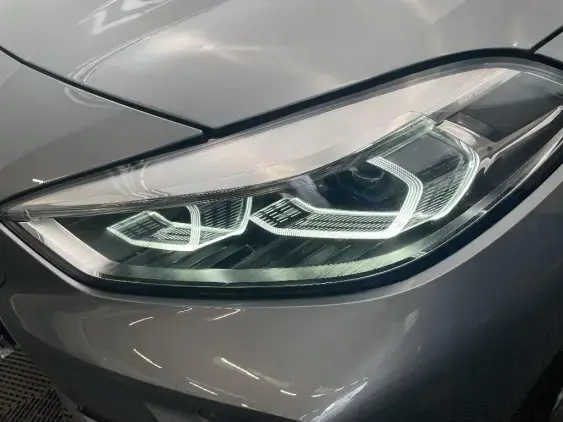 BMW SERIE 1 F40 - voiture d'occasion - Photo 21