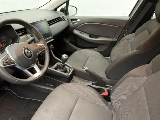 RENAULT CLIO V - voiture d'occasion - Photo 17