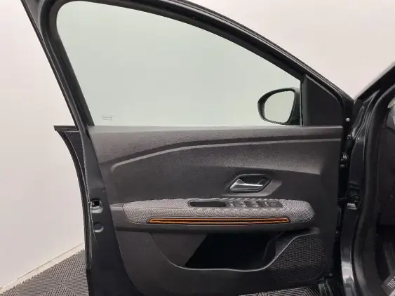 DACIA SANDERO III - voiture d'occasion - Photo 19