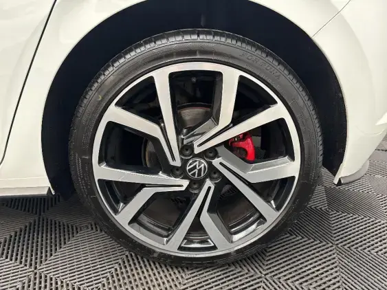 VOLKSWAGEN POLO VI - voiture d'occasion - Photo 24