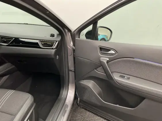 RENAULT CAPTUR II - voiture d'occasion - Photo 20