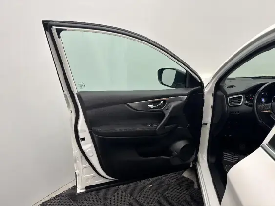 NISSAN QASHQAI II - voiture d'occasion - Photo 19