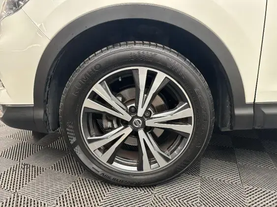 NISSAN QASHQAI II - voiture d'occasion - Photo 23