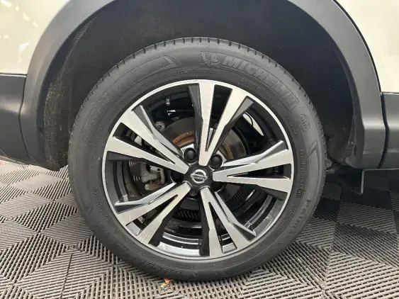 NISSAN QASHQAI II - voiture d'occasion - Photo 25