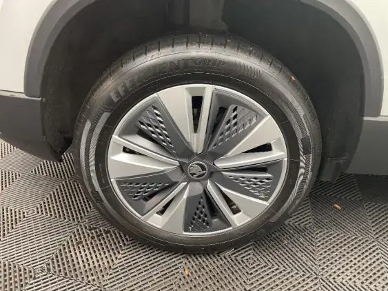 SKODA KAROQ - voiture d'occasion - Photo 25