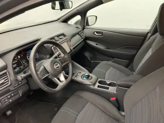 NISSAN LEAF II - voiture d'occasion - Photo 18