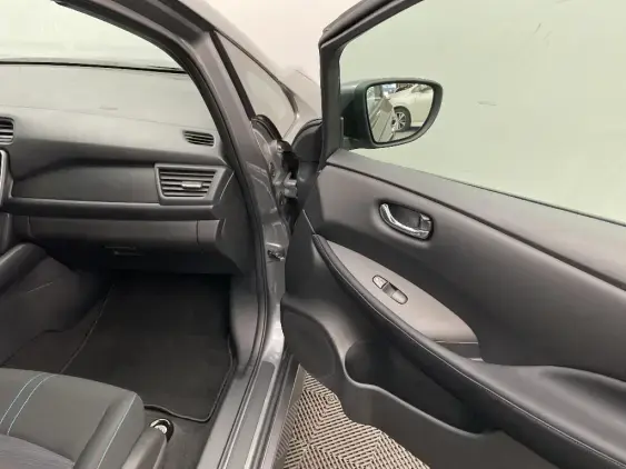 NISSAN LEAF II - voiture d'occasion - Photo 20