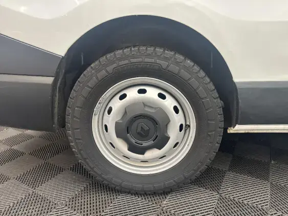 RENAULT TRAFIC FG III - voiture d'occasion - Photo 25