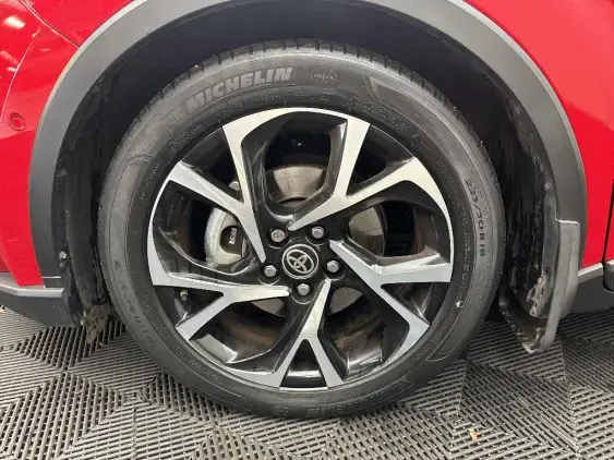 TOYOTA C-HR - voiture d'occasion - Photo 23