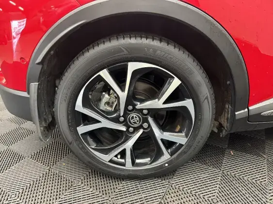 TOYOTA C-HR - voiture d'occasion - Photo 25