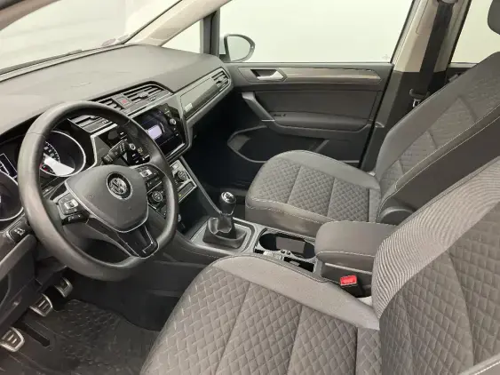 VOLKSWAGEN TOURAN III - voiture d'occasion - Photo 18