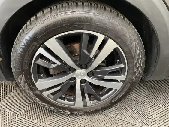 PEUGEOT 3008 II - voiture d'occasion - Photo 23