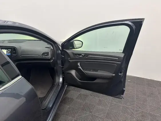 RENAULT MEGANE IV - voiture d'occasion - Photo 20