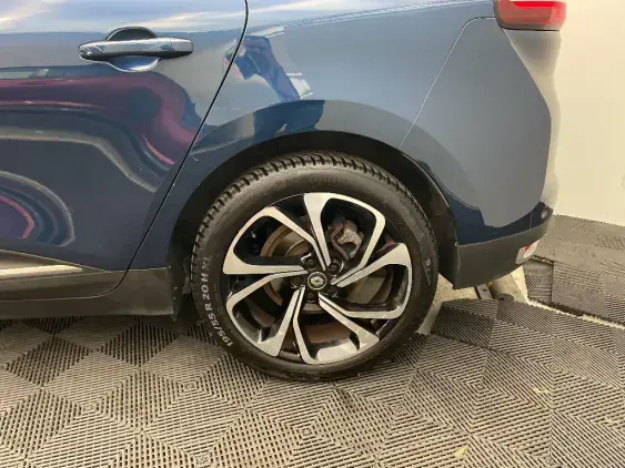 RENAULT SCENIC IV - voiture d'occasion - Photo 24