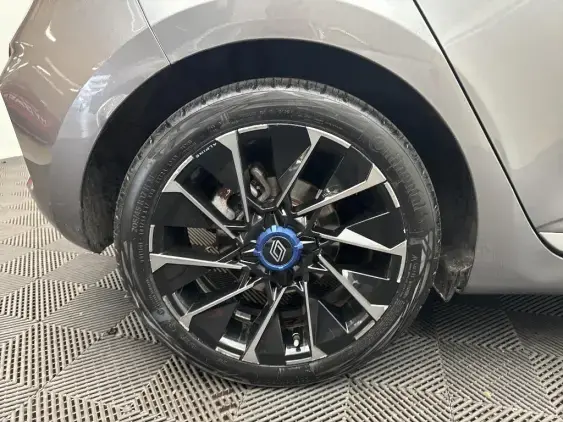 RENAULT CLIO V - voiture d'occasion - Photo 25