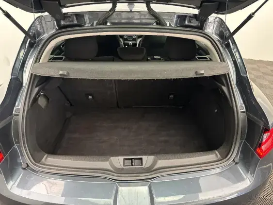 RENAULT MEGANE IV - voiture d'occasion - Photo 16