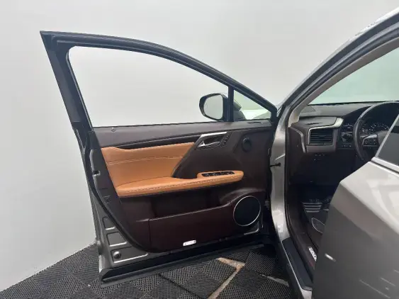 LEXUS RX IV - voiture d'occasion - Photo 19