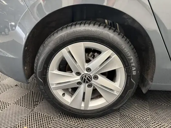 VOLKSWAGEN GOLF VIII - voiture d'occasion - Photo 25