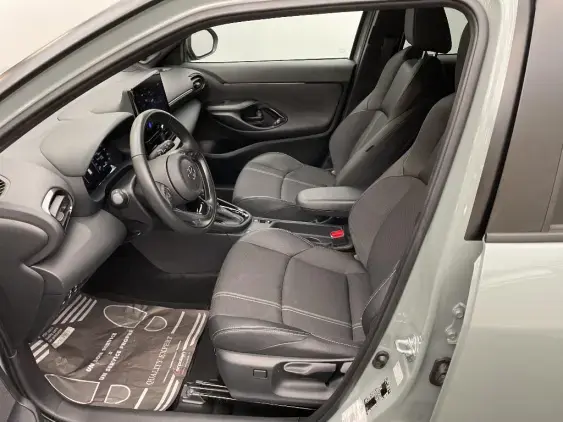 TOYOTA YARIS CROSS I - voiture d'occasion - Photo 18