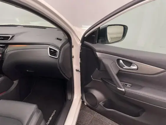 NISSAN QASHQAI II - voiture d'occasion - Photo 20