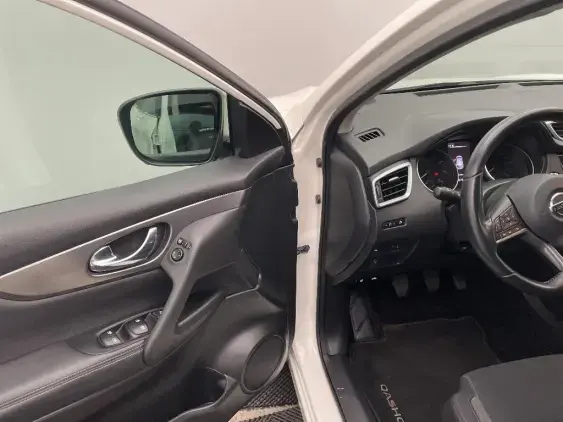NISSAN QASHQAI II - voiture d'occasion - Photo 19