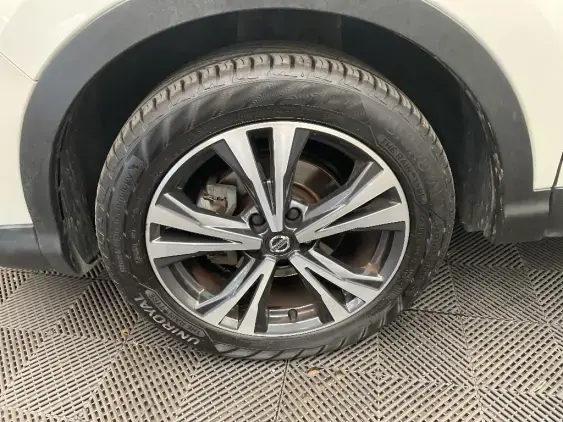 NISSAN QASHQAI II - voiture d'occasion - Photo 23