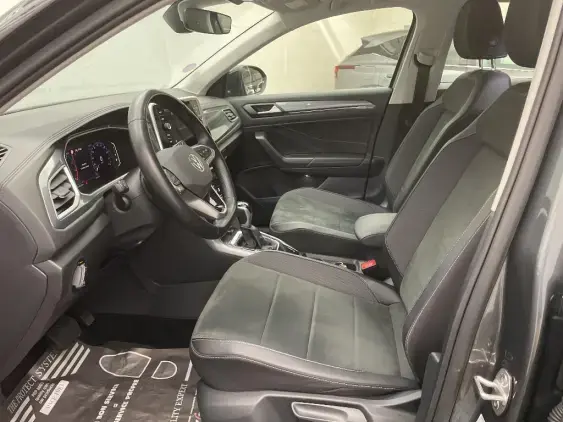VOLKSWAGEN T-ROC - voiture d'occasion - Photo 18