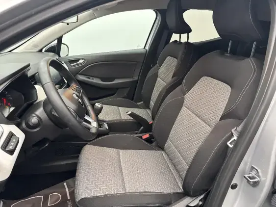 RENAULT CLIO V - voiture d'occasion - Photo 18