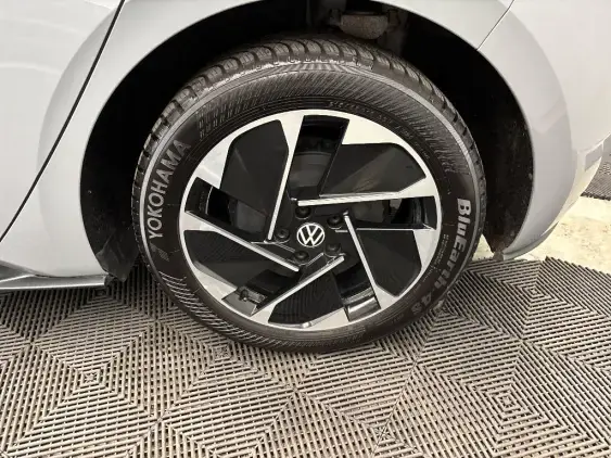 VOLKSWAGEN ID.3 - voiture d'occasion - Photo 24