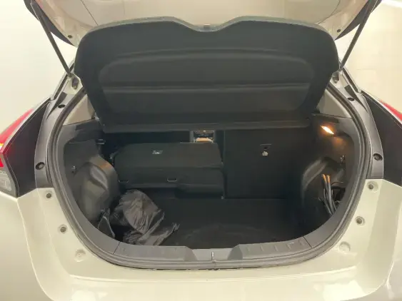 NISSAN LEAF II - voiture d'occasion - Photo 16
