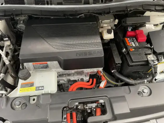NISSAN LEAF II - voiture d'occasion - Photo 21